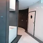 Hanza Tower Apartment-basen Lägenhet Szczecin