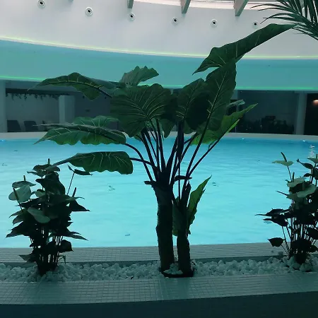 Hanza Tower Apartment-basen * Szczecin