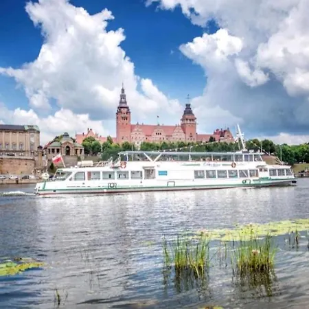 公寓 Hanza Tower Apartment-basen